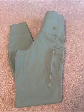 Nike Sage Green Athletic Leggings